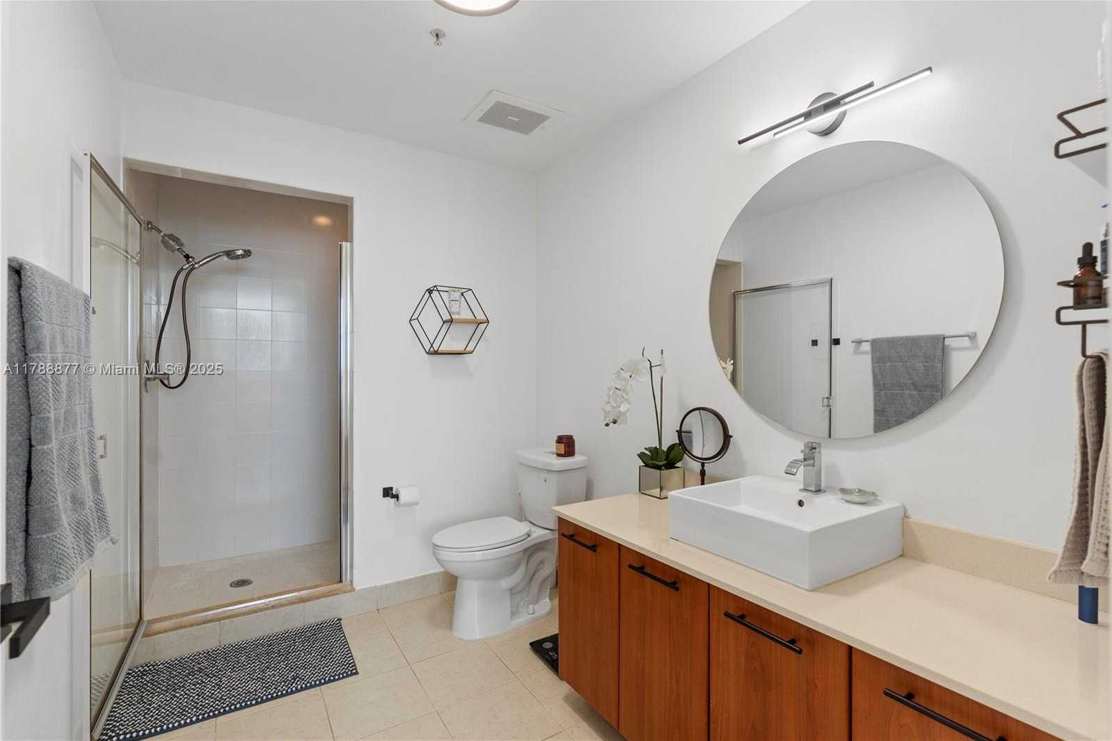 Small Image of 3301 NORTH EAST 1ST AVE #H1611, Miami Number 19