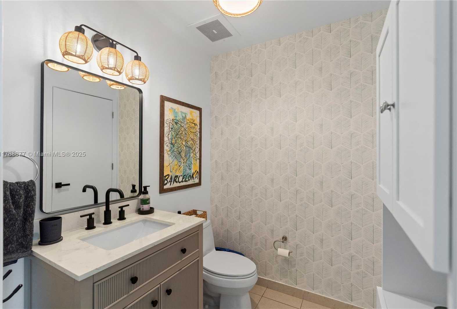 Small Image of 3301 NORTH EAST 1ST AVE #H1611, Miami Number 21
