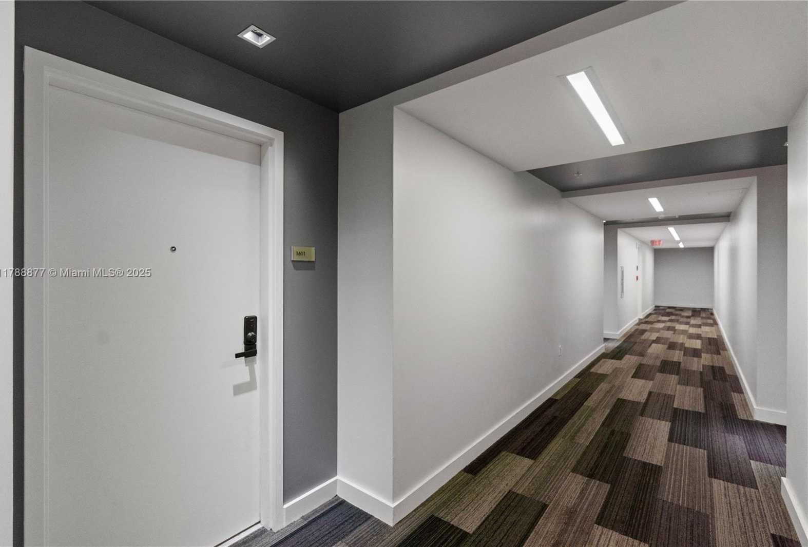 Small Image of 3301 NORTH EAST 1ST AVE #H1611, Miami Number 24