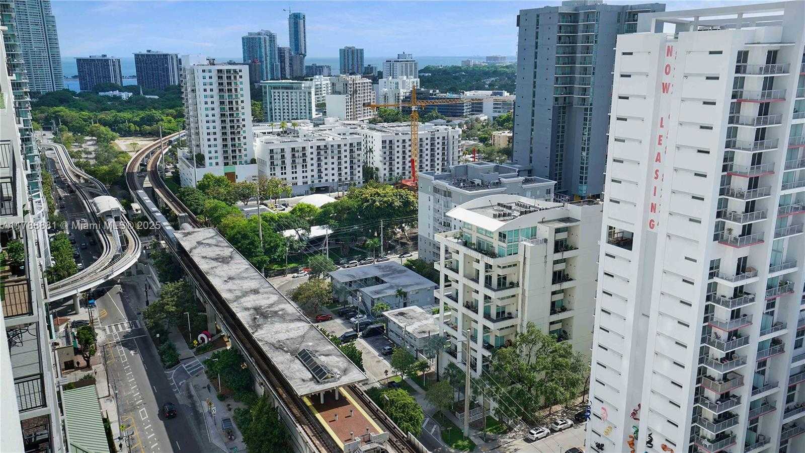 Small Image of 999 SOUTH WEST 1 AVE #2313, Miami Number 29