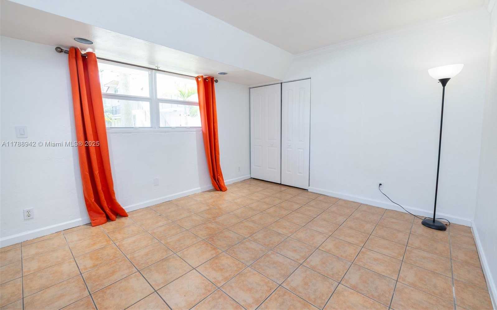 Small Image of 6707 NORTH KENDALL DR #105, Pinecrest Number 5