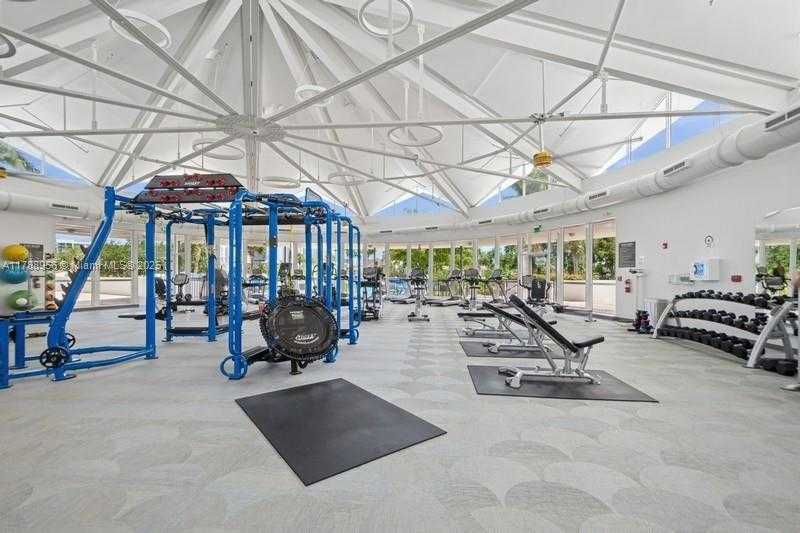 Small Image of 2500 PARKVIEW DR #1816, Hallandale Beach Number 19