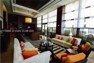 Small Image of 5875 COLLINS AVE #1006, Miami Beach Number 19