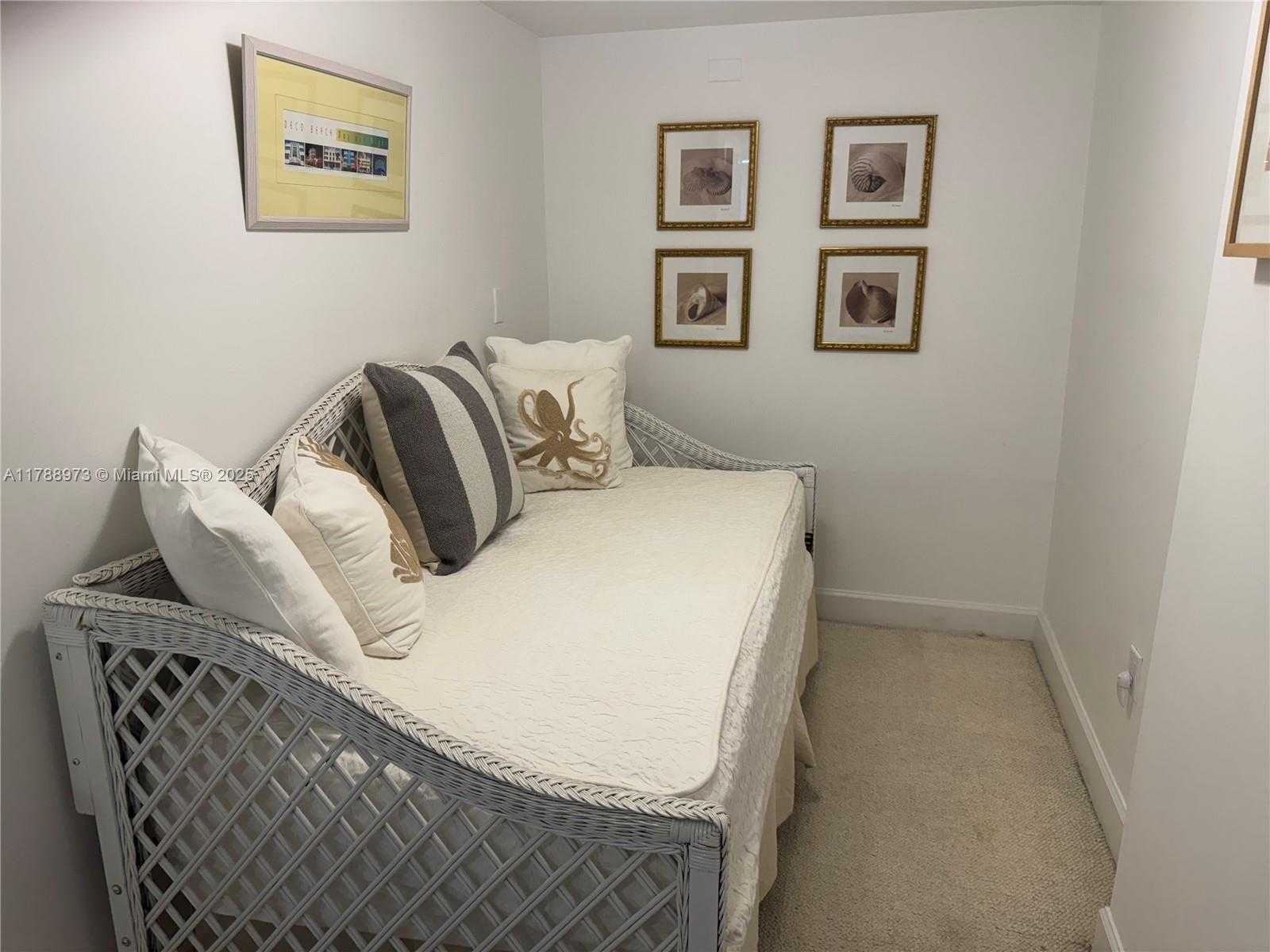 Small Image of 2555 COLLINS AVE #805, Miami Beach Number 18