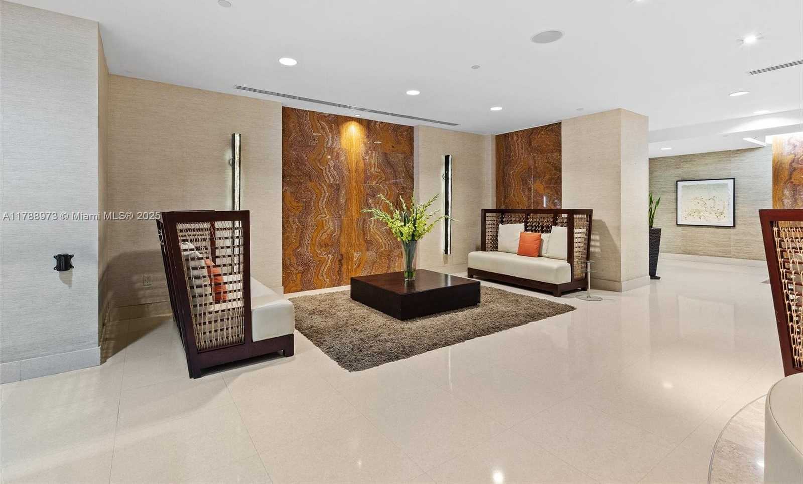 Small Image of 2555 COLLINS AVE #805, Miami Beach Number 28