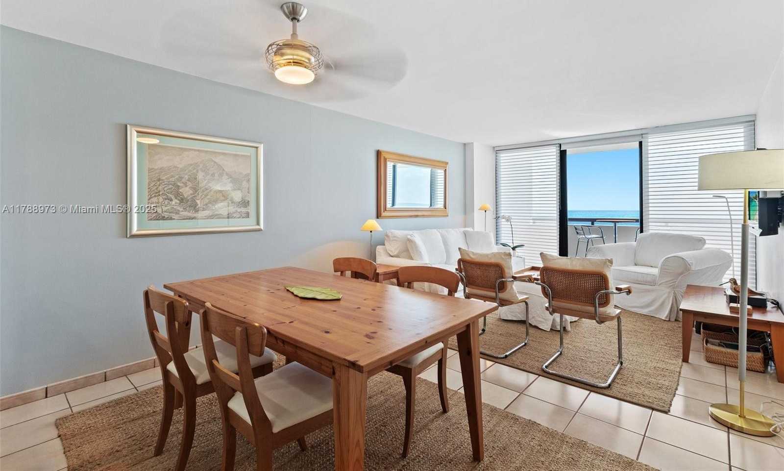 Small Image of 2555 COLLINS AVE #805, Miami Beach Number 5