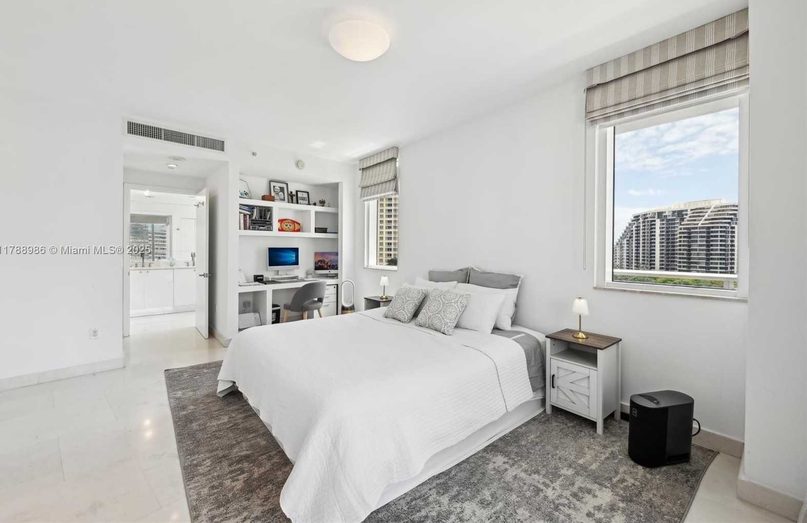 Small Image of 901 BRICKELL KEY BLVD #1009, Miami Number 11
