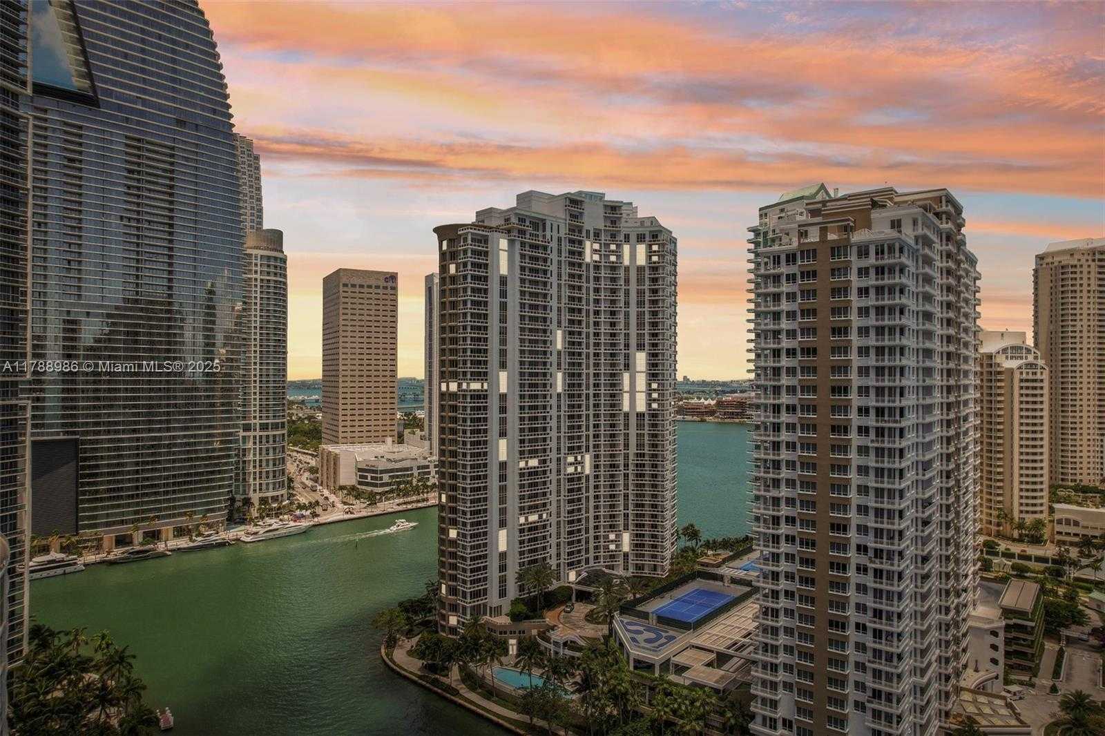 Small Image of 901 BRICKELL KEY BLVD #1009, Miami Number 21