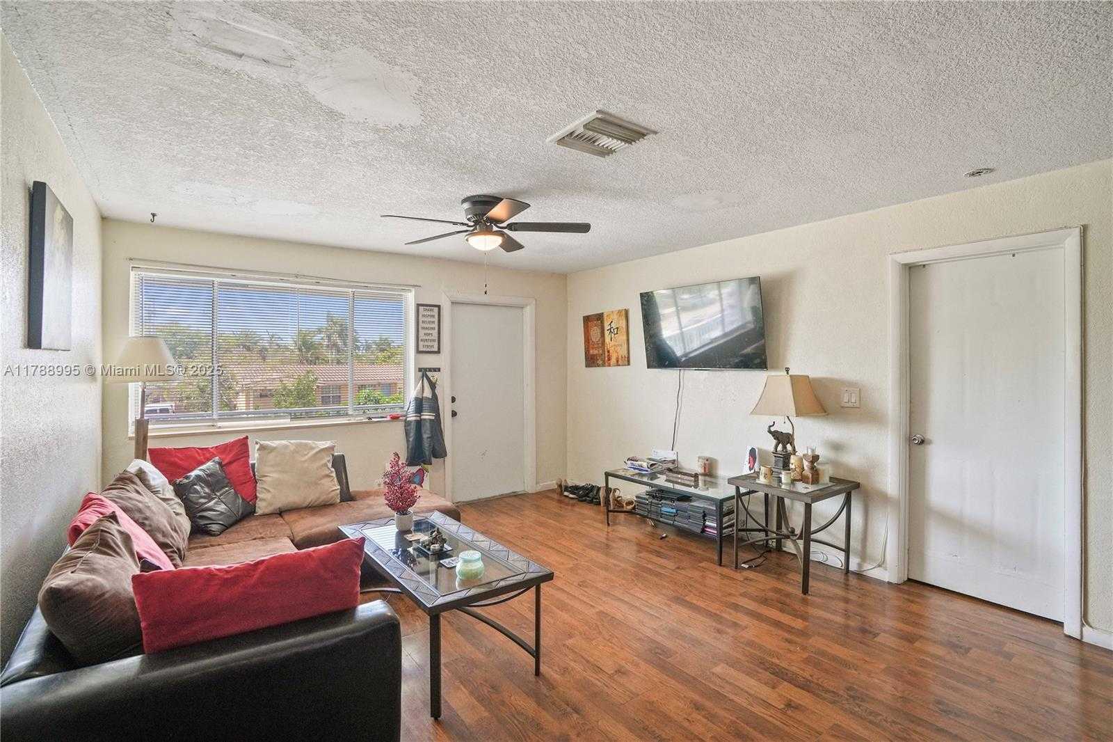 Small Image of 2175 NORTH EAST 56TH ST #210, Fort Lauderdale Number 5