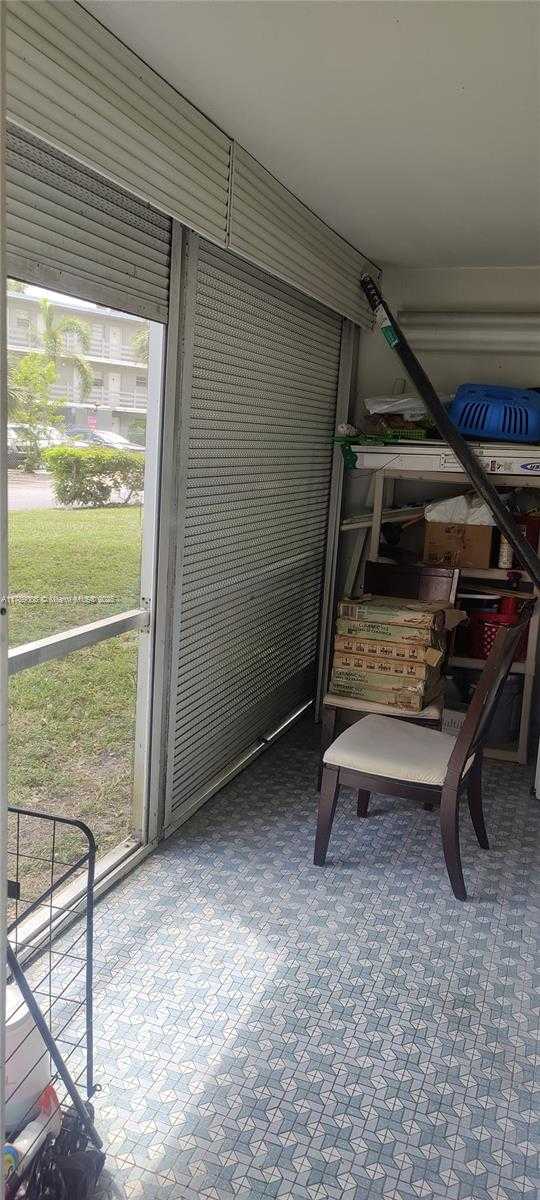 Small Image of 1540 NORTH EAST 191ST ST #122, Miami Number 22