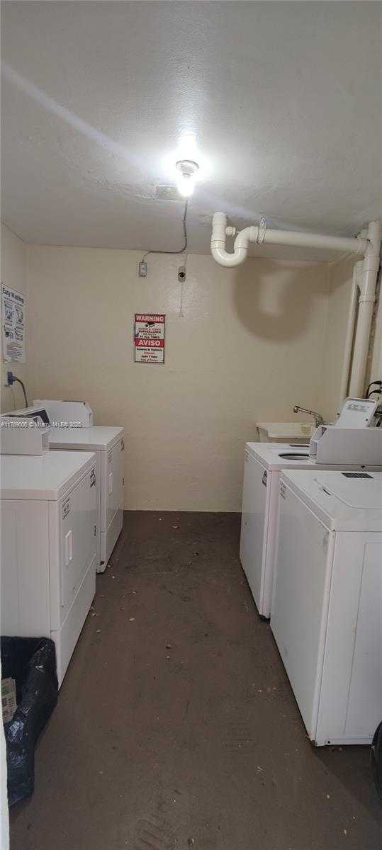 Small Image of 1540 NORTH EAST 191ST ST #122, Miami Number 24