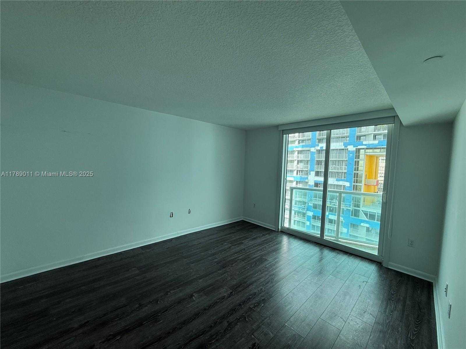 Small Image of 2101 BRICKELL AVE #1002, Miami Number 10