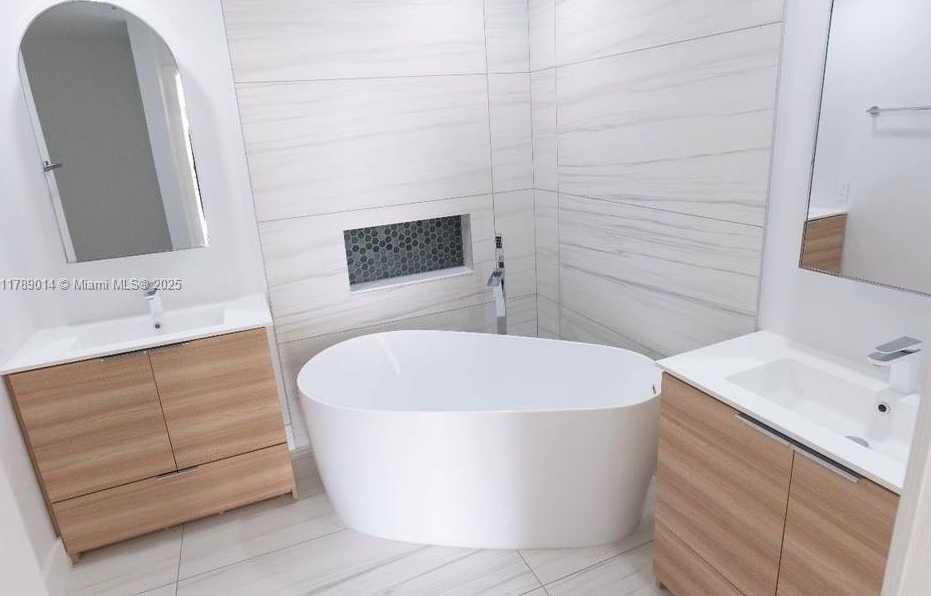 Small Image of 9725 NORTH WEST 52ND ST #515, Doral Number 21