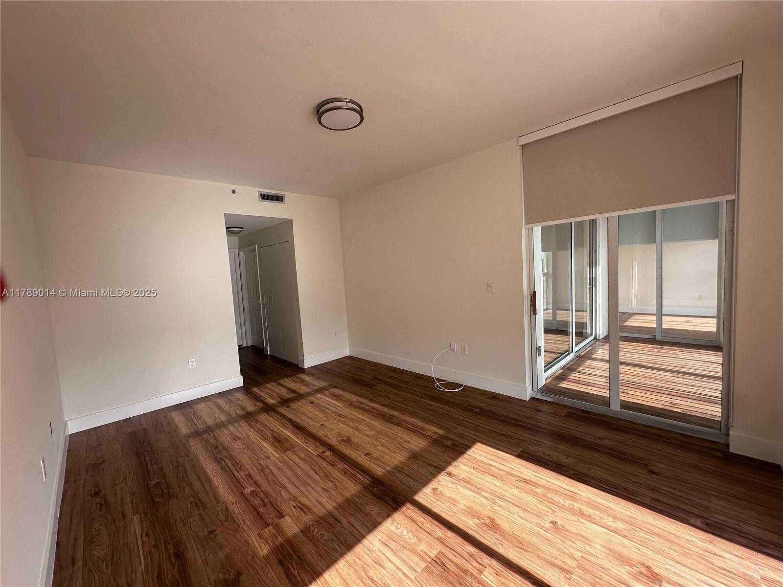 Small Image of 9725 NORTH WEST 52ND ST #515, Doral Number 35