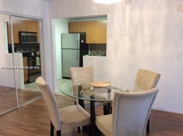 Small Image of 200 178TH DR #504, Sunny Isles Beach Number 4
