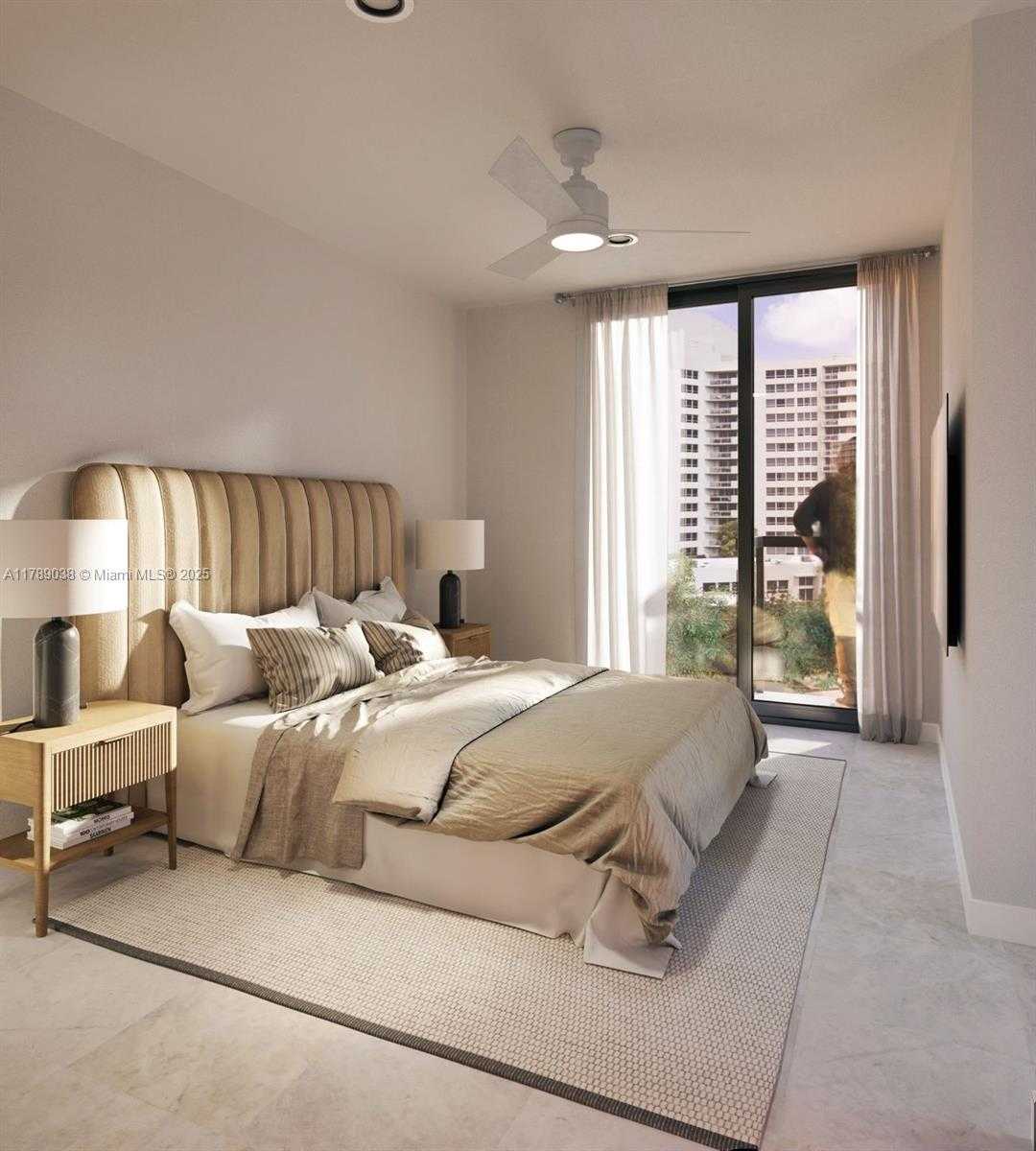 Small Image of 1425 BAY RD, Miami Beach Number 11