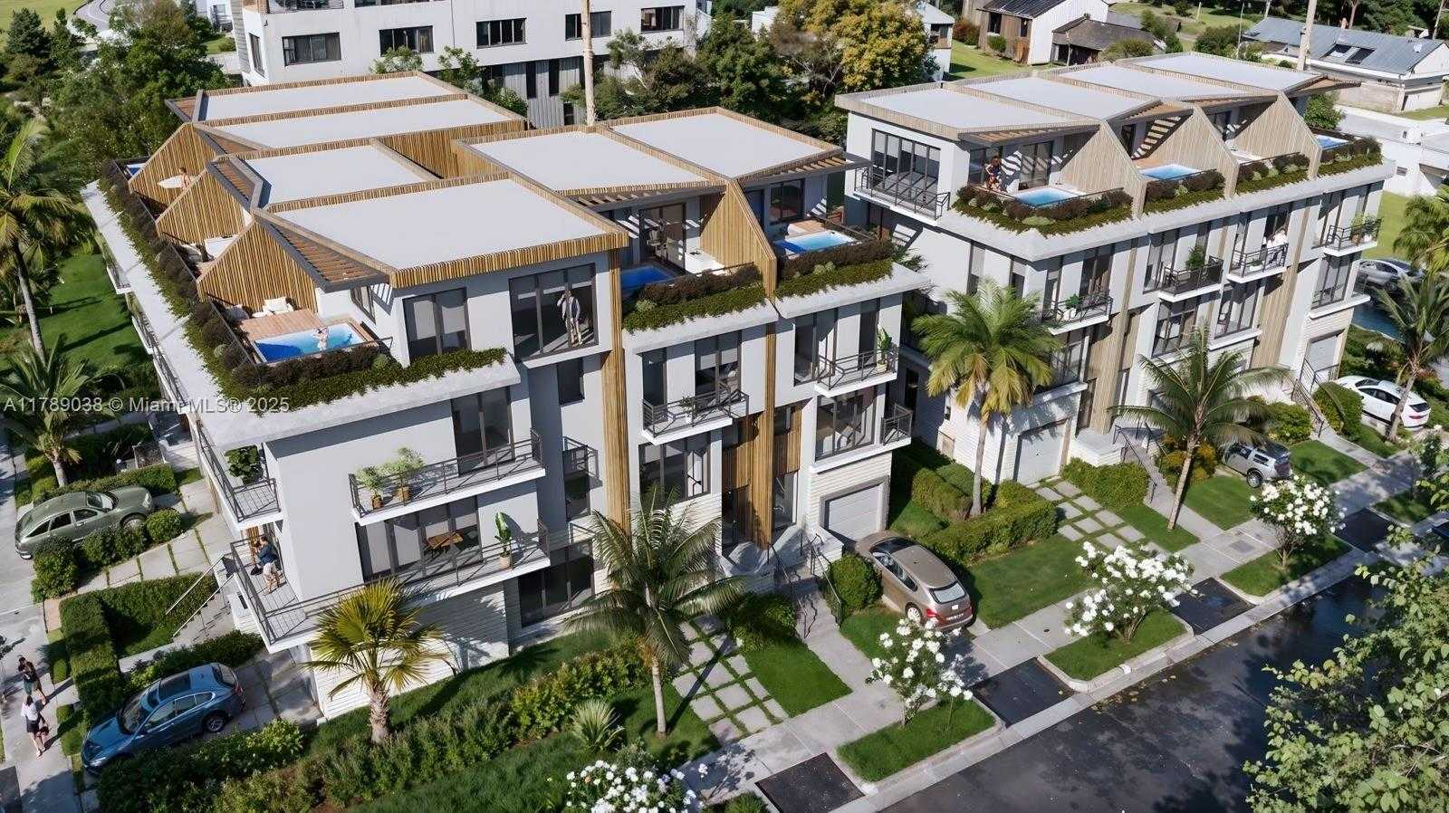 Small Image of 1425 BAY RD, Miami Beach Number 8