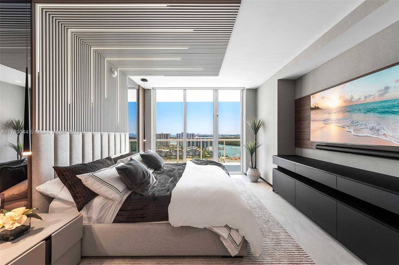 Small Image of 400 #PH-03, Sunny Isles Beach Number 17
