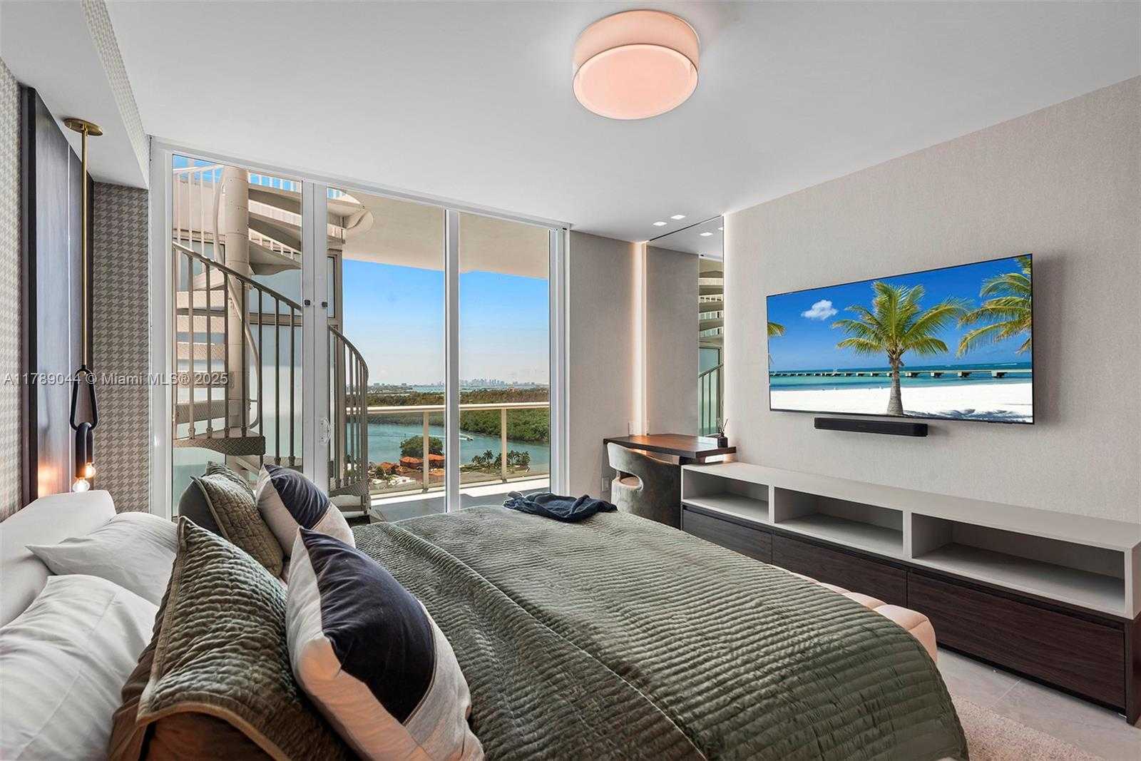 Small Image of 400 #PH-03, Sunny Isles Beach Number 42