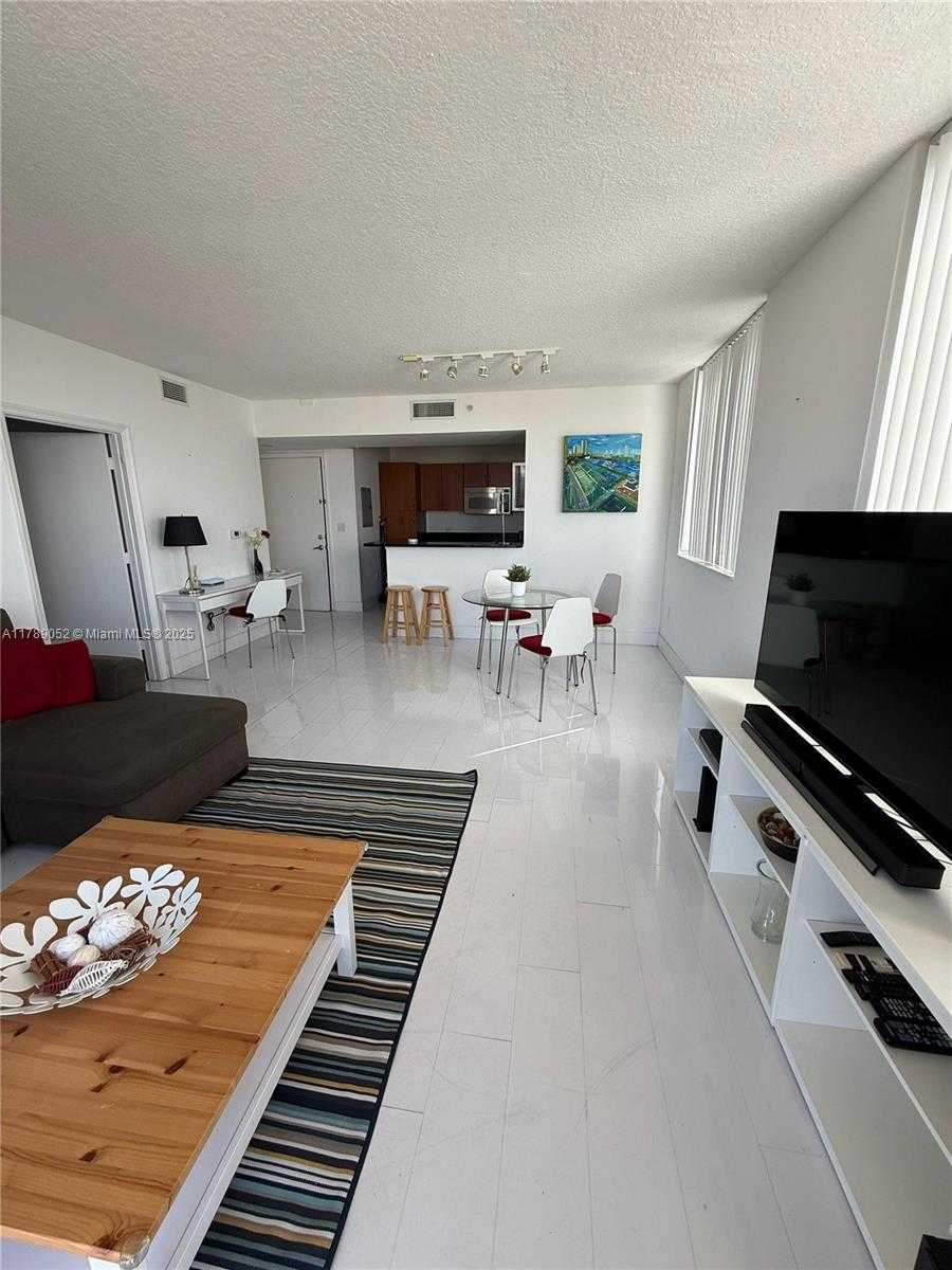 Small Image of 18800 NORTH EAST 29TH AVE #801, Aventura Number 13