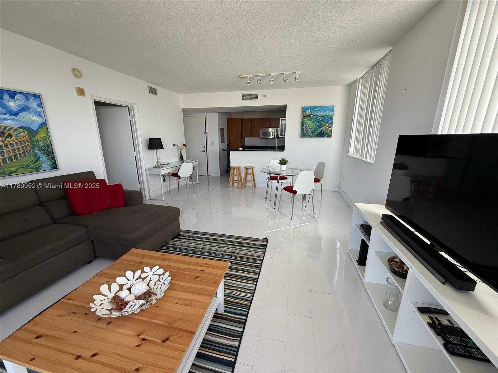 Small Image of 18800 NORTH EAST 29TH AVE #801, Aventura Number 15