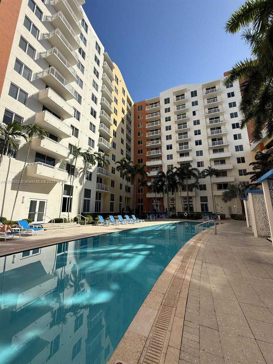 Small Image of 18800 NORTH EAST 29TH AVE #801, Aventura Number 2