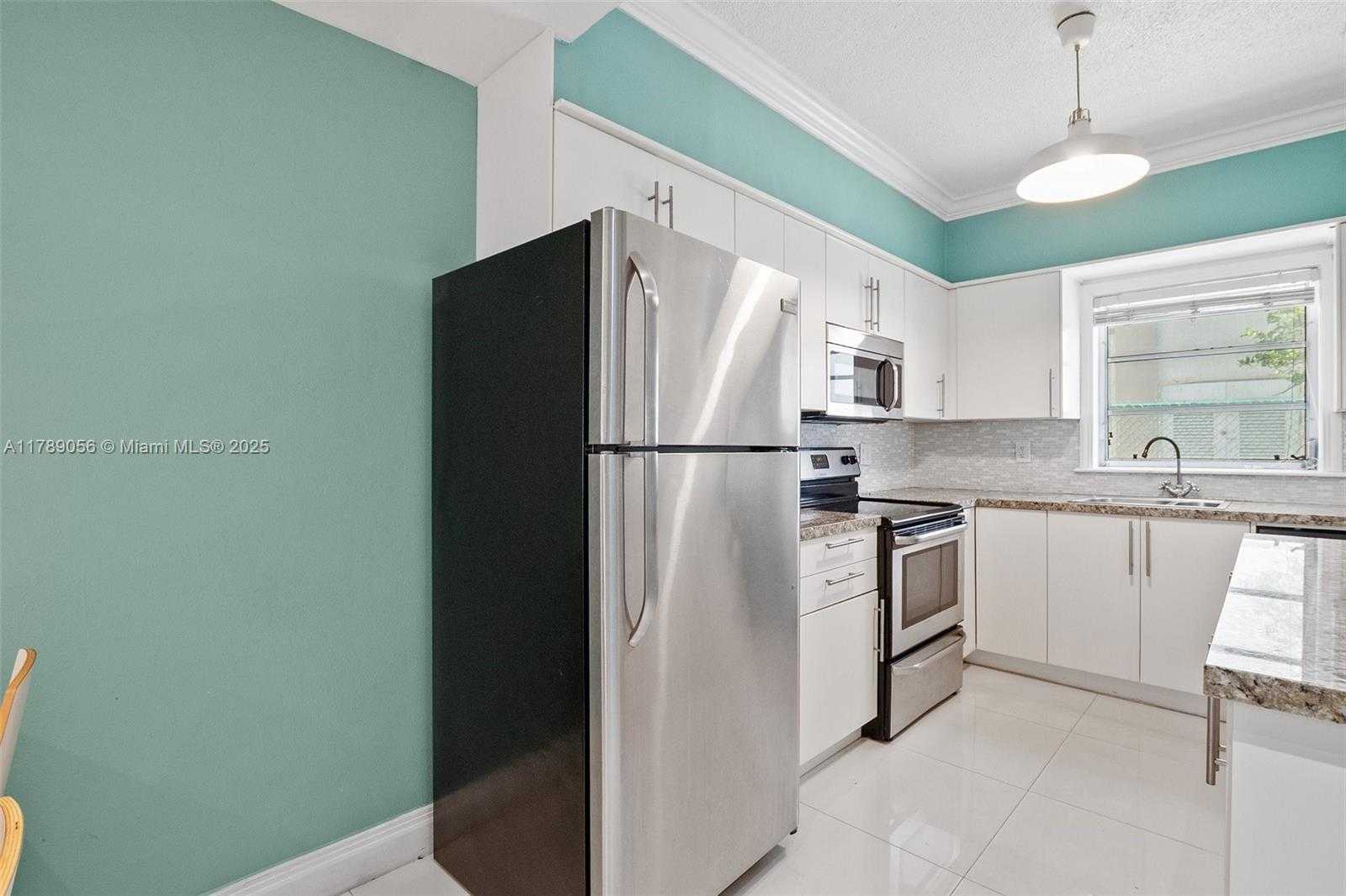 Small Image of 2200 SOUTH OCEAN DR #N103, Hollywood Number 9