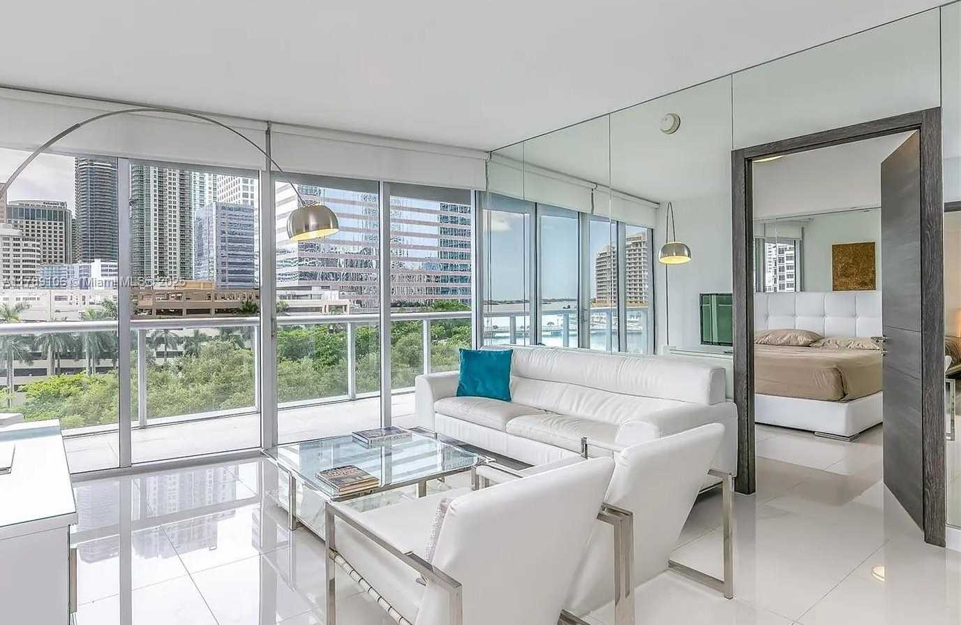 Small Image of 495 BRICKELL AVE #703, Miami Number 2