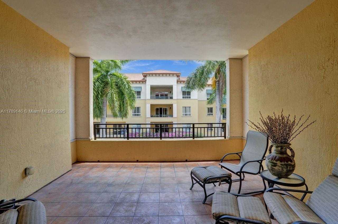 Small Image of 16101 EMERALD ESTATES DR #342, Weston Number 18
