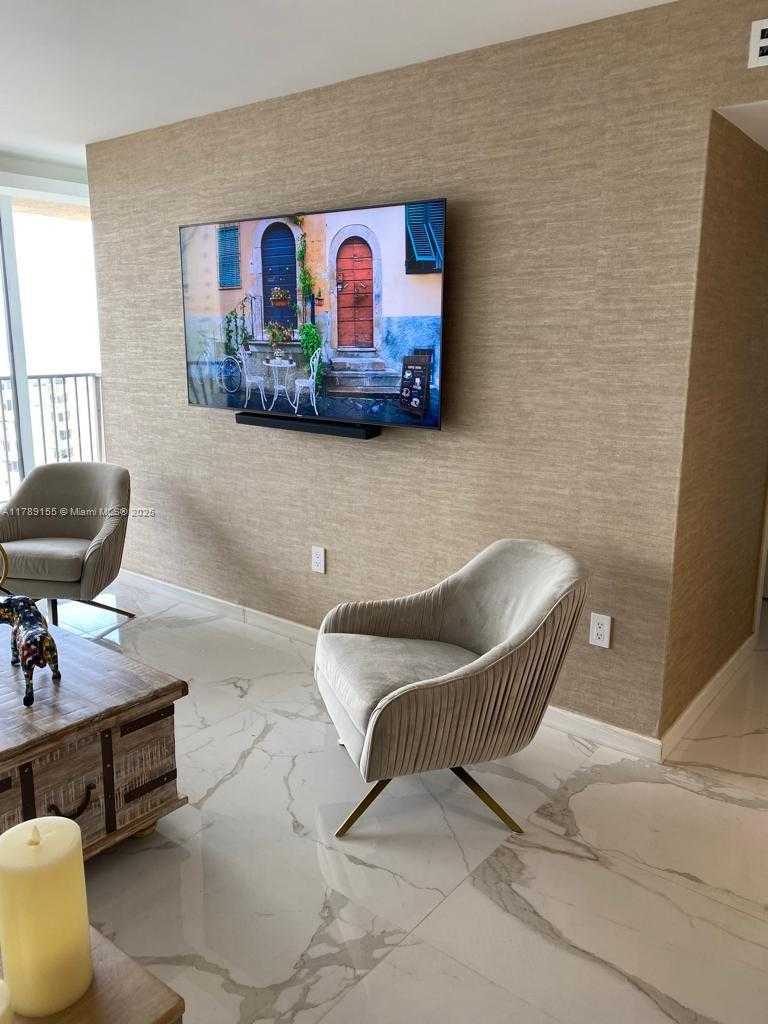 Small Image of 1450 BRICKELL BAY DR #1709, Miami Number 26