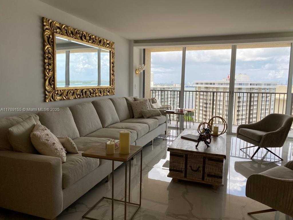 Small Image of 1450 BRICKELL BAY DR #1709, Miami Number 28