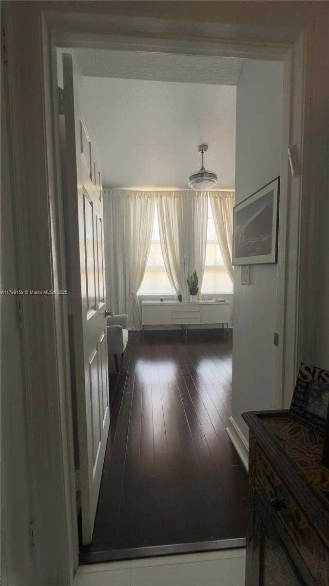 Small Image of 3001 NORTH EAST 185TH ST #532, Aventura Number 13