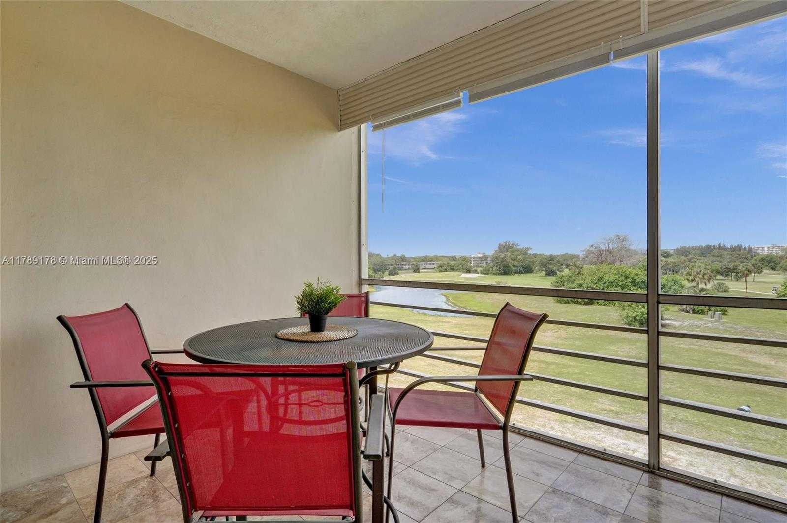 Small Image of 2671 SOUTH COURSE DR #409, Pompano Beach Number 10