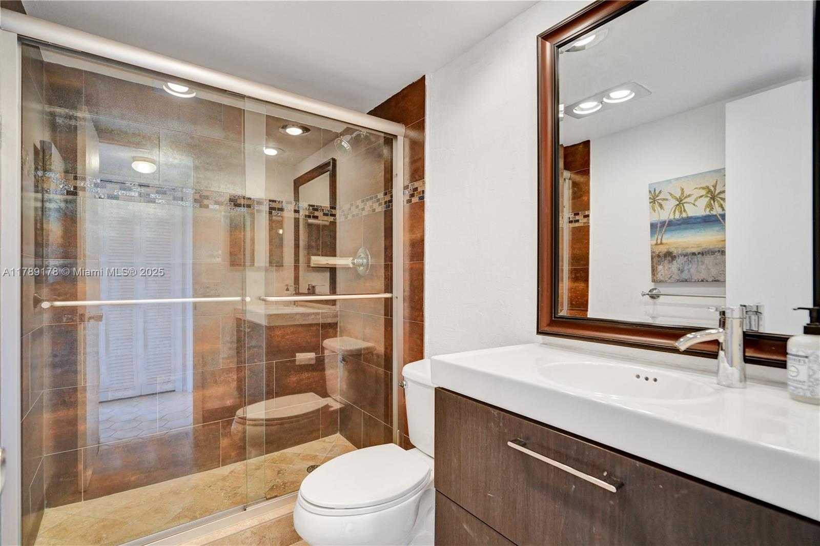 Small Image of 2671 SOUTH COURSE DR #409, Pompano Beach Number 25