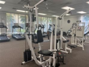 Small Image of 300 BAYVIEW DR #508, Sunny Isles Beach Number 24