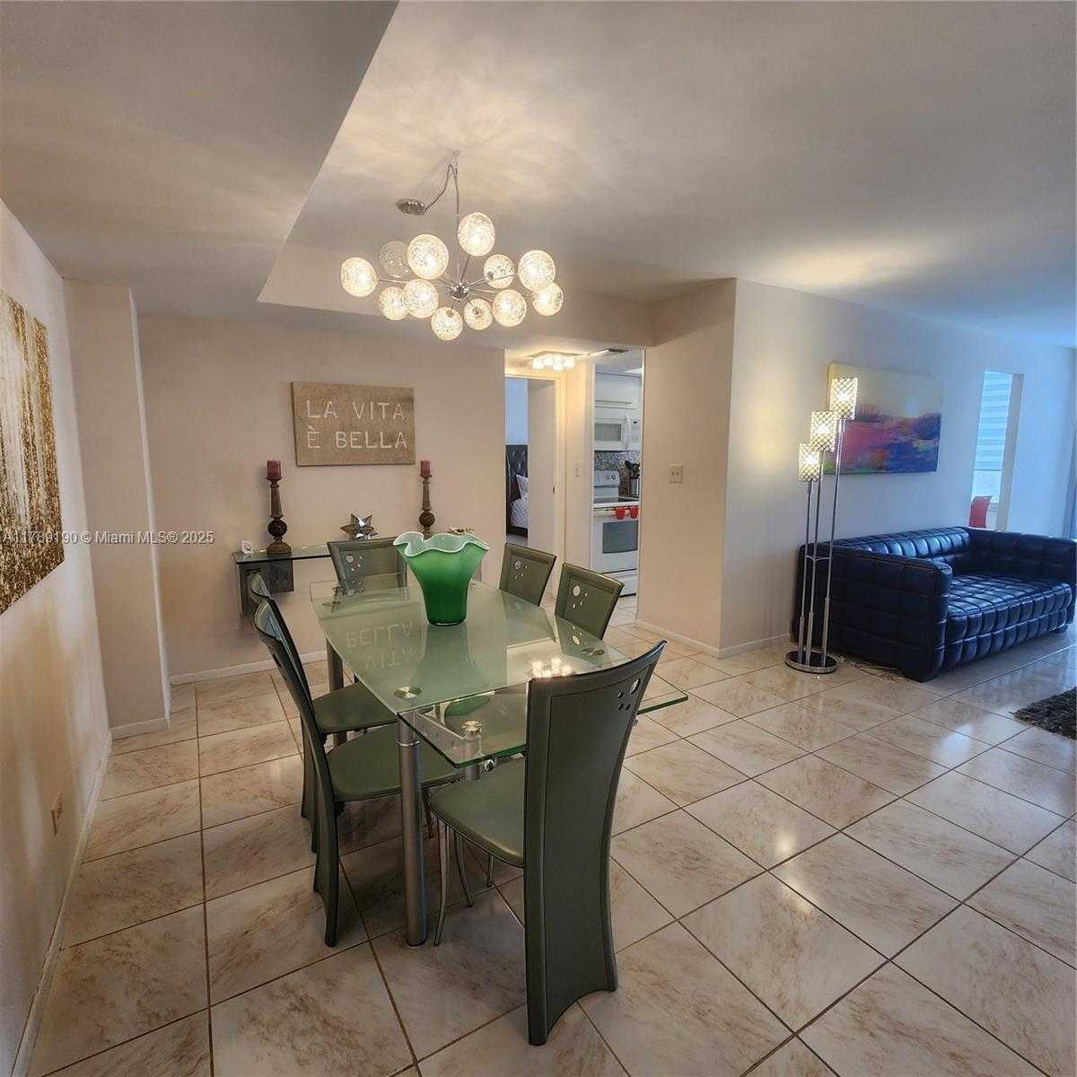 Small Image of 231 174TH ST #920, Sunny Isles Beach Number 14