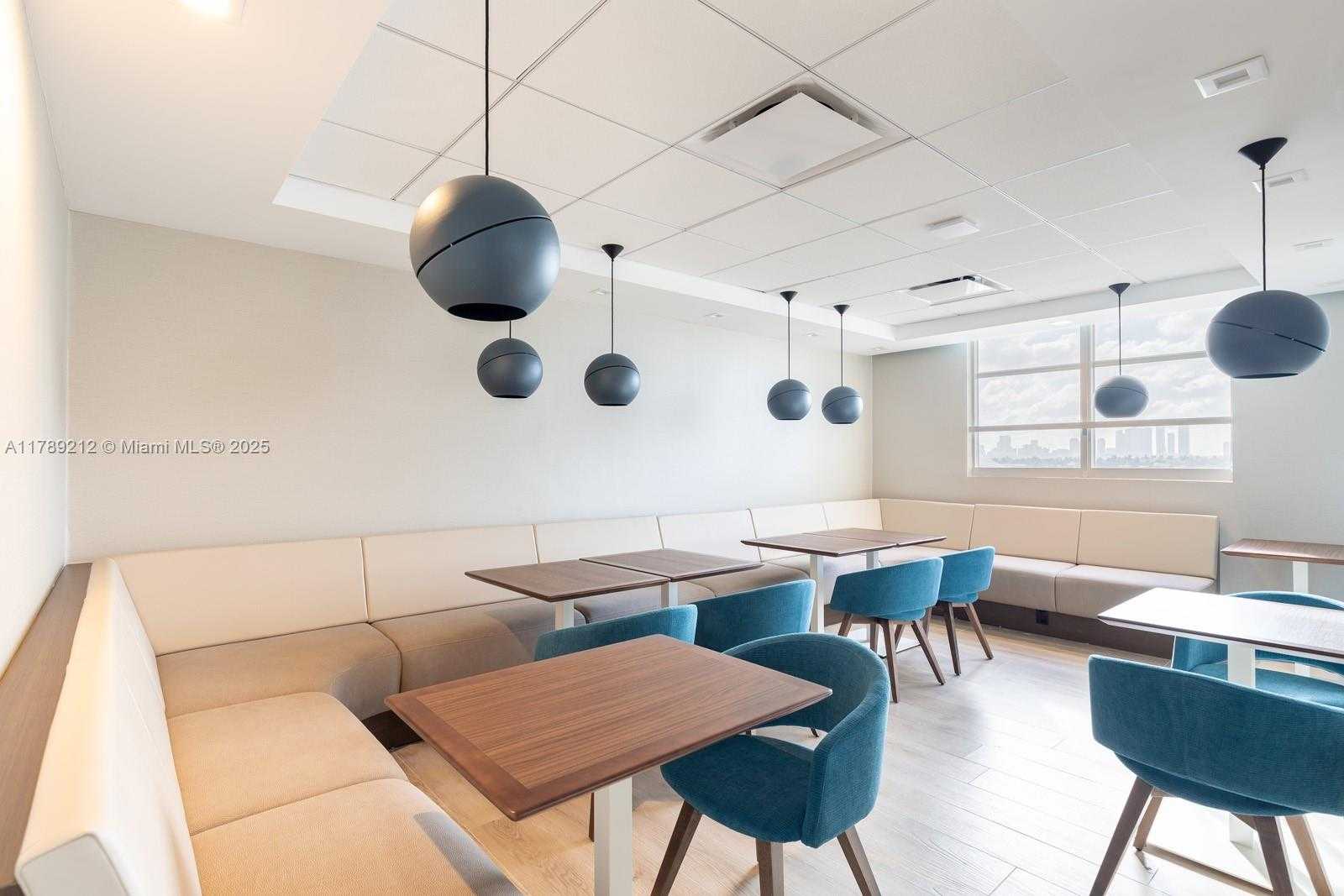 Small Image of 1800 SUNSET HARBOUR DR #2203, Miami Beach Number 38