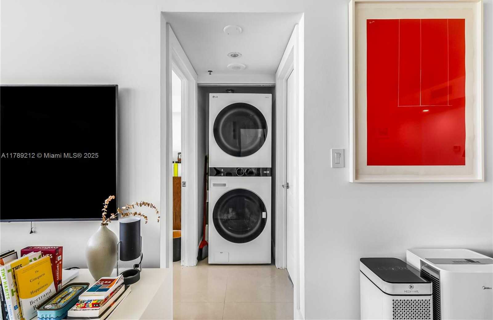 Small Image of 1800 SUNSET HARBOUR DR #2203, Miami Beach Number 45