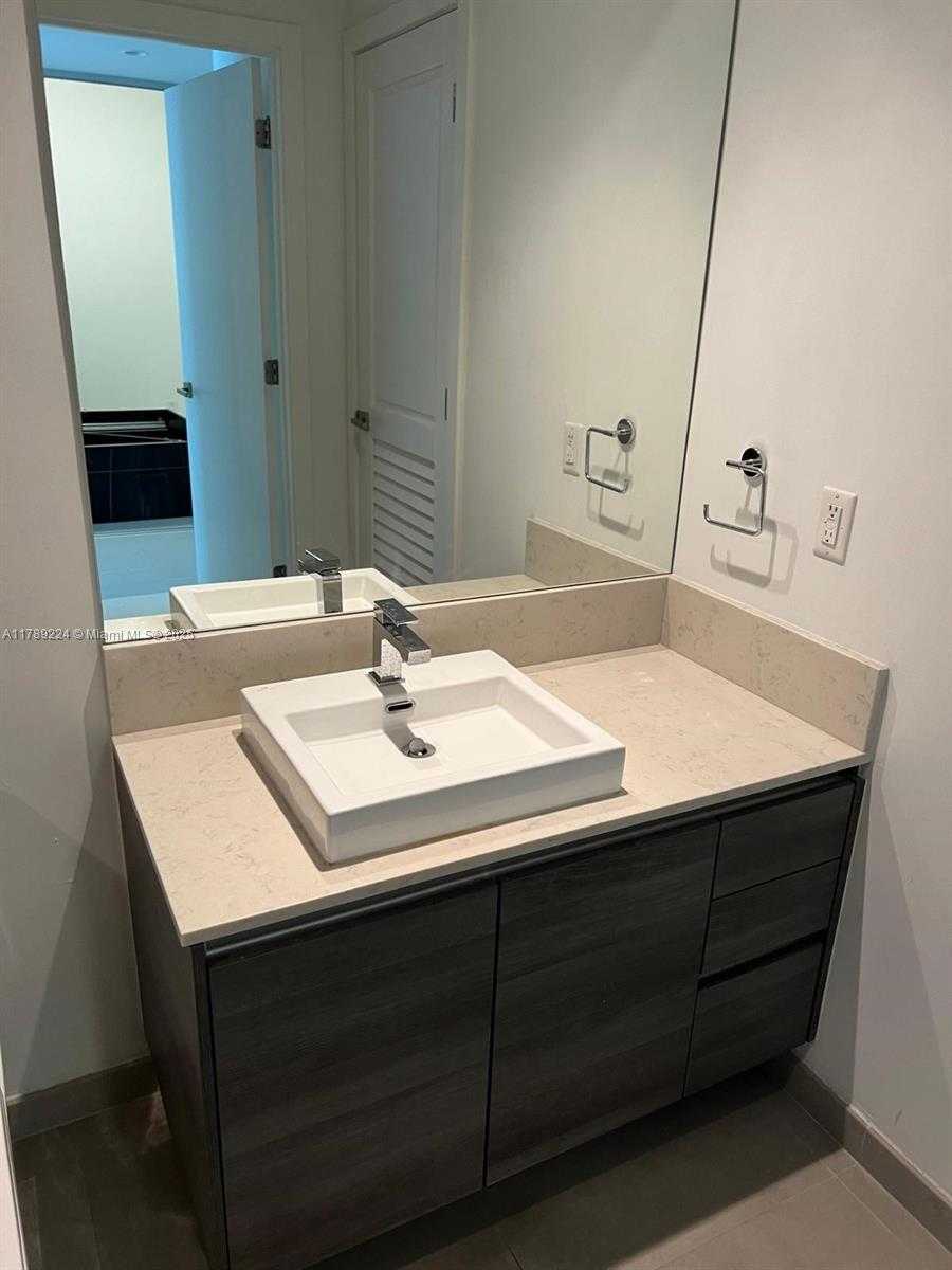 Small Image of 1080 BRICKELL AVE #4005, Miami Number 14