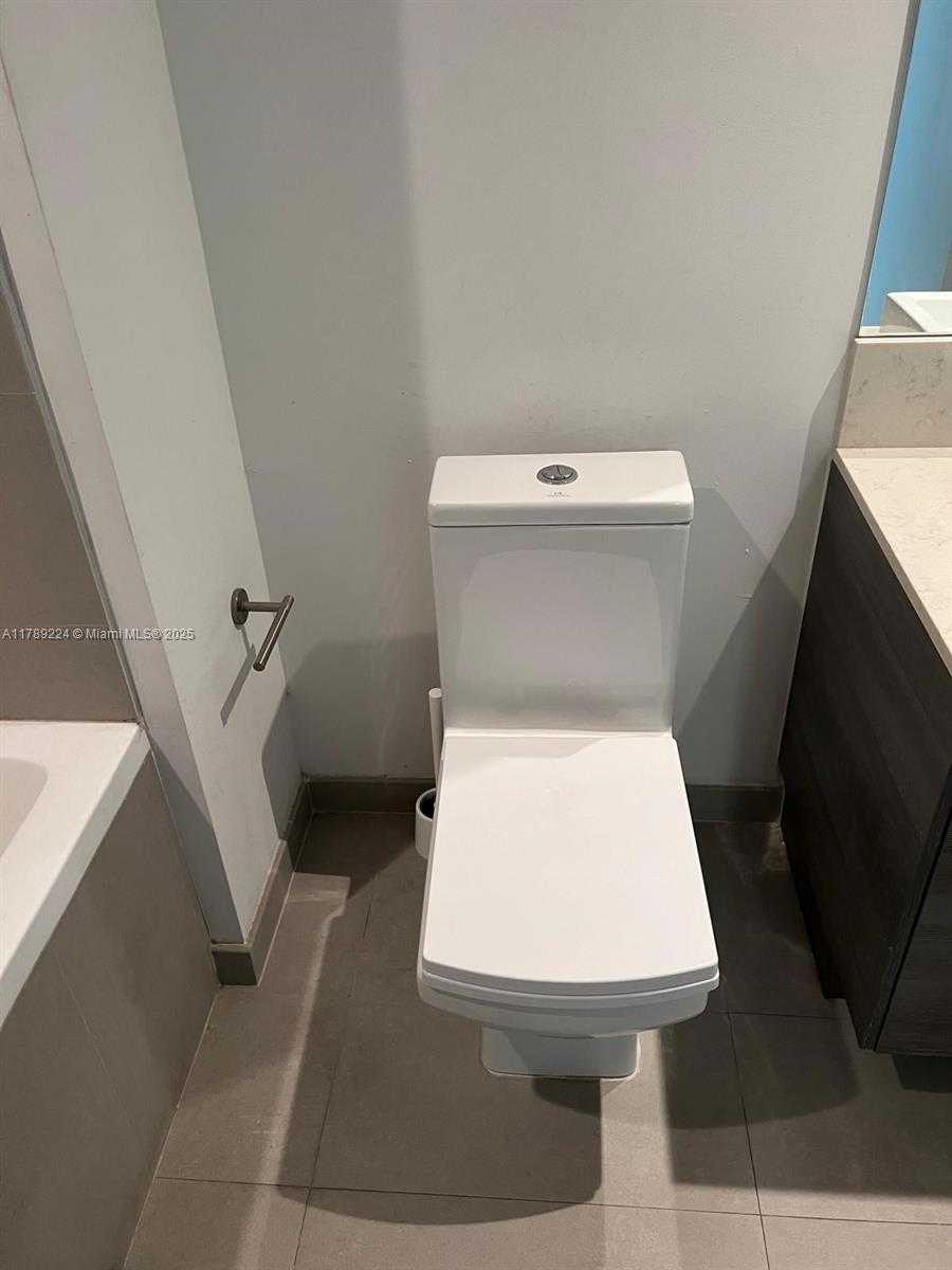Small Image of 1080 BRICKELL AVE #4005, Miami Number 15
