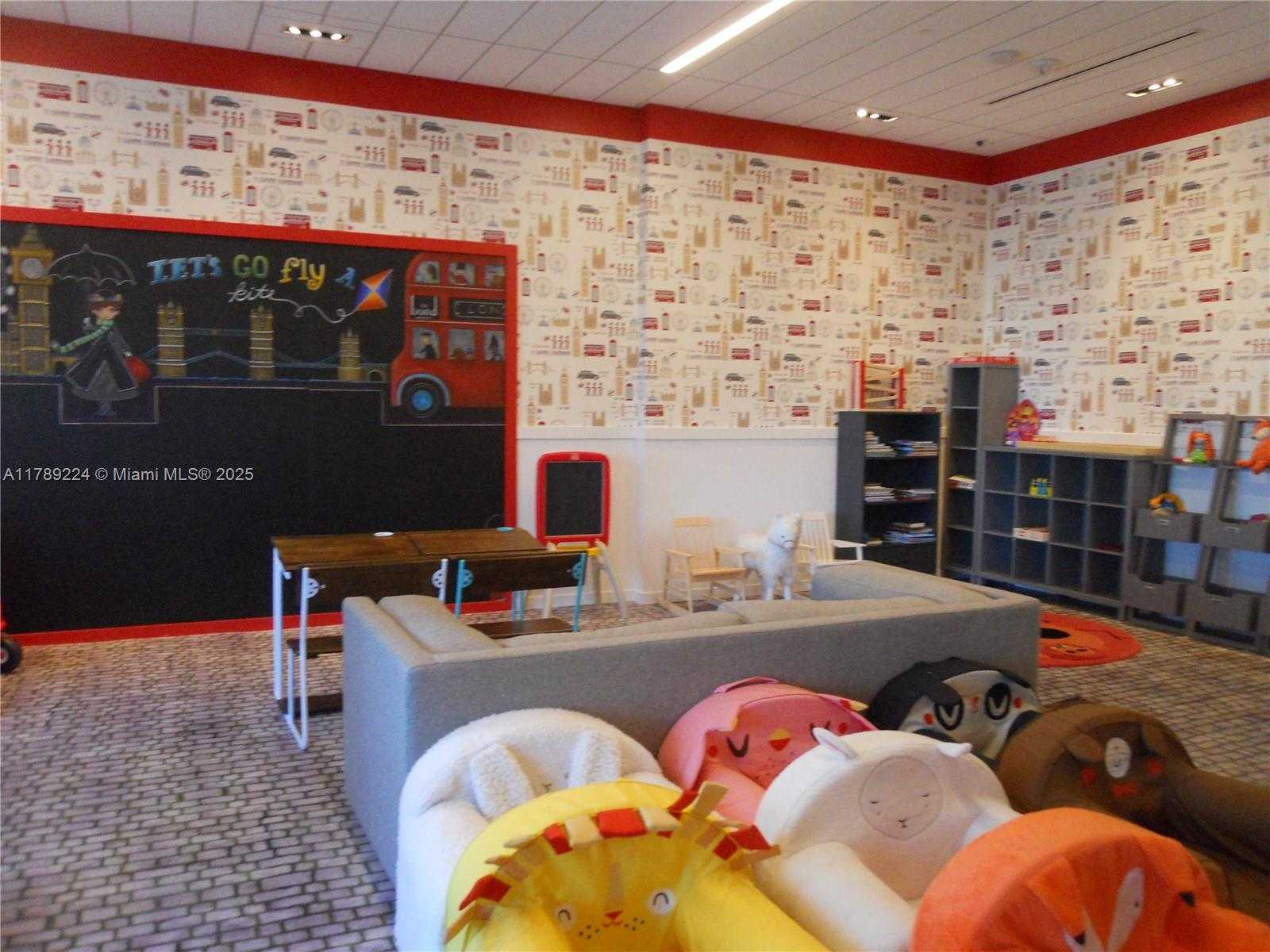 Small Image of 1080 BRICKELL AVE #4005, Miami Number 23