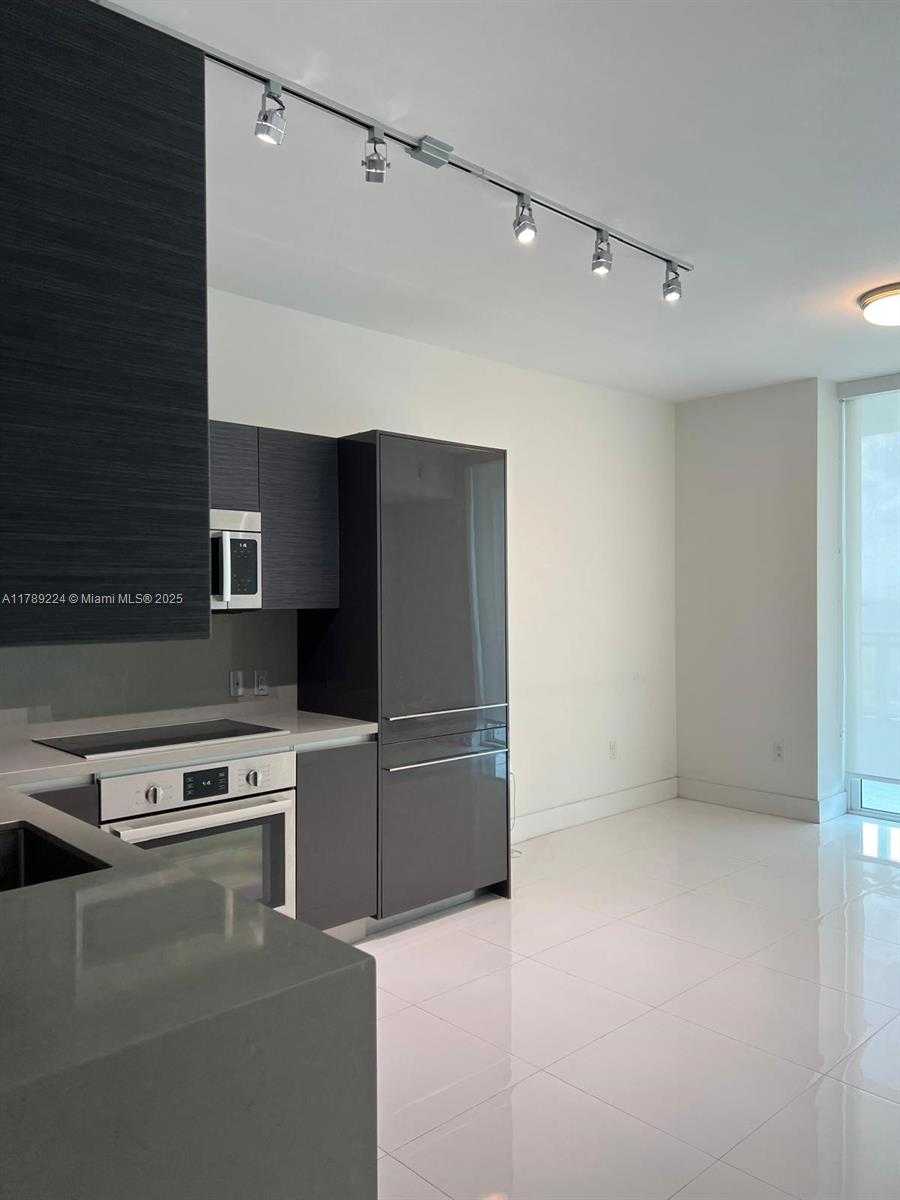 Small Image of 1080 BRICKELL AVE #4005, Miami Number 9