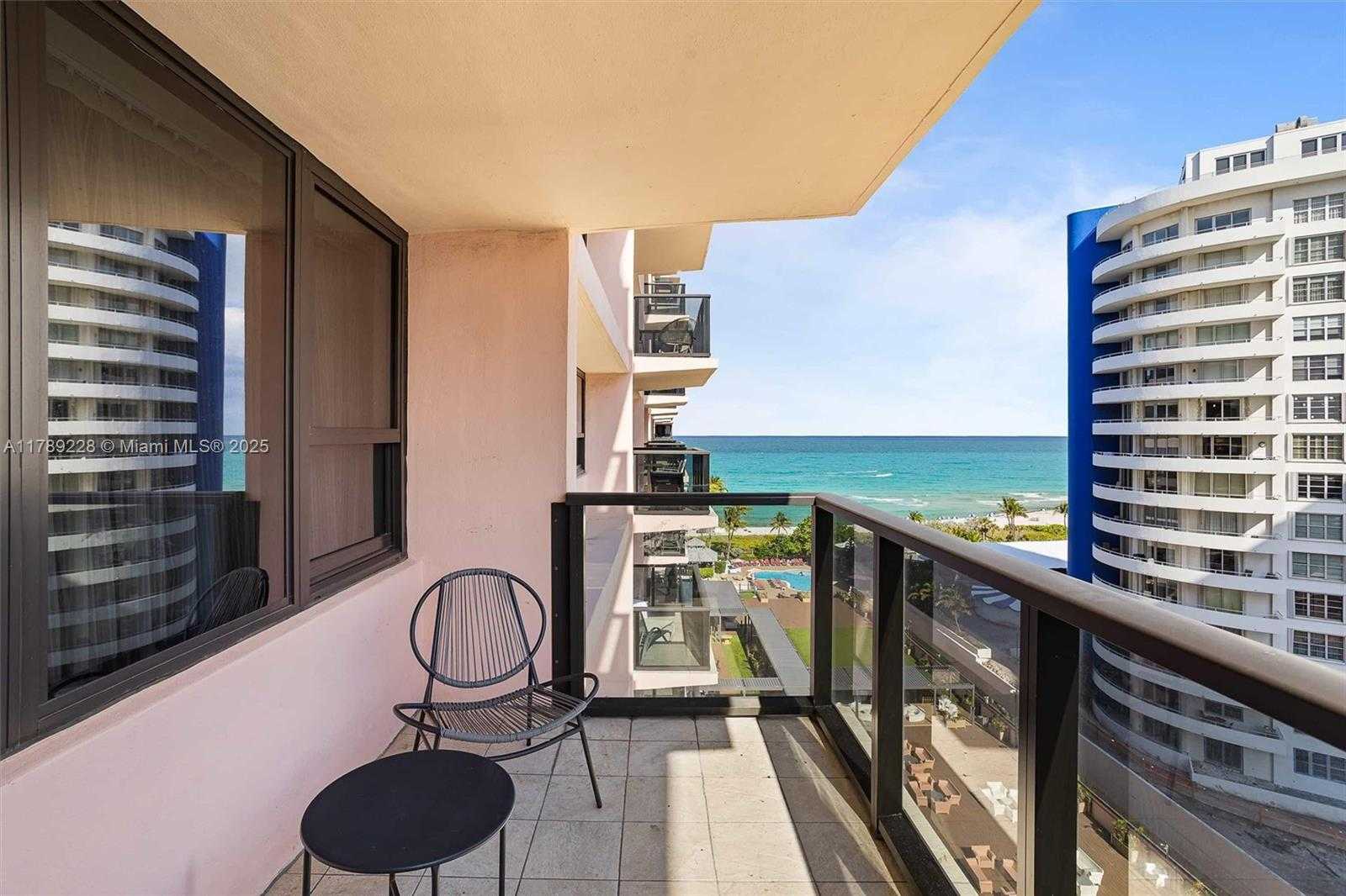 Small Image of 5225 COLLINS AVE #1117, Miami Beach Number 21