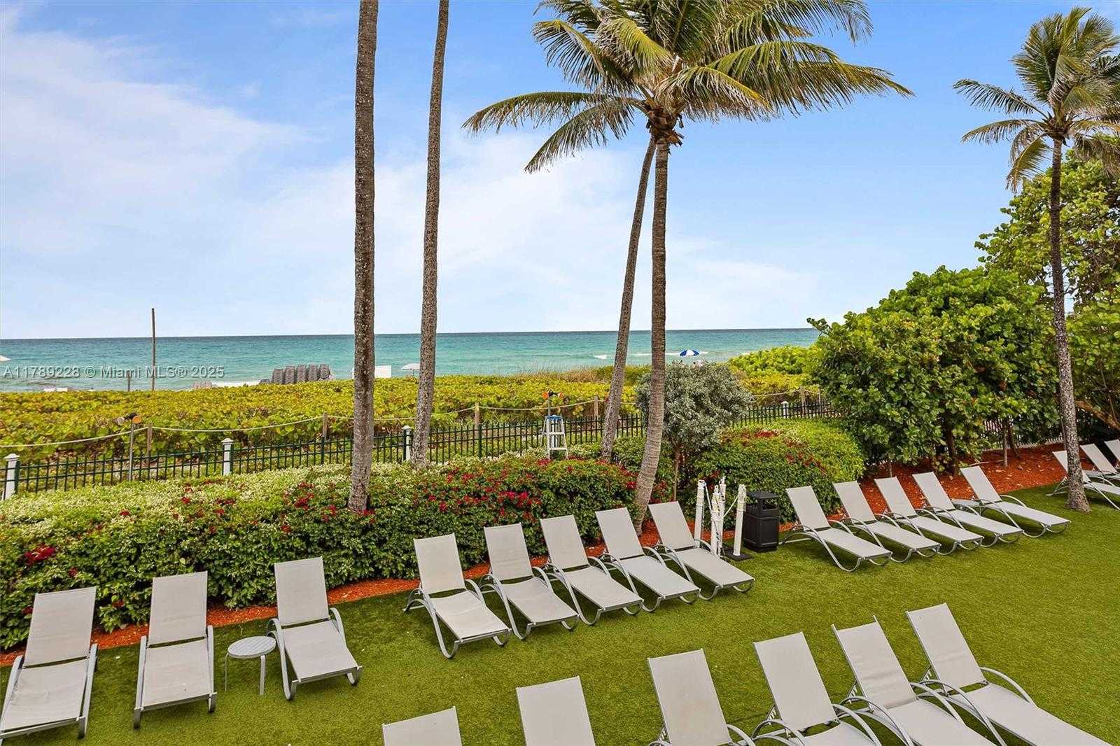 Small Image of 5225 COLLINS AVE #1117, Miami Beach Number 41