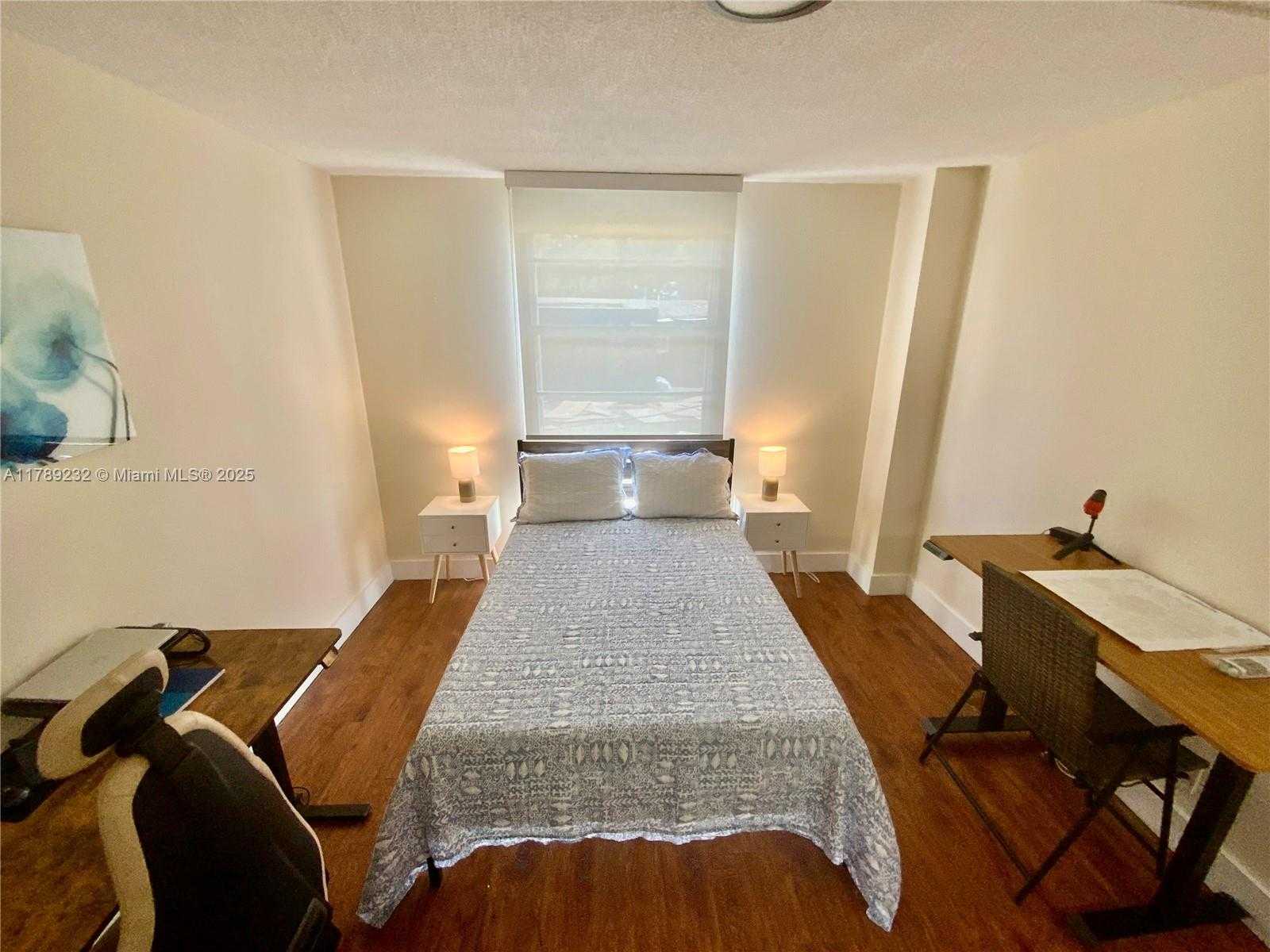 Small Image of 3101 NORTH COUNTRY CLUB DR #102, Aventura Number 11