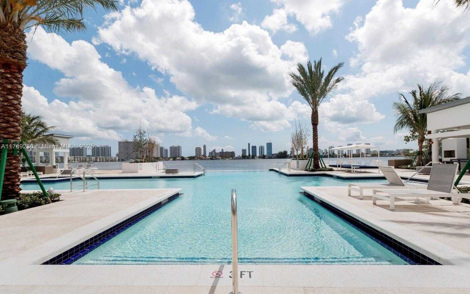 Small Image of 17111 BISCAYNE BLVD #1406, North Miami Beach Number 25