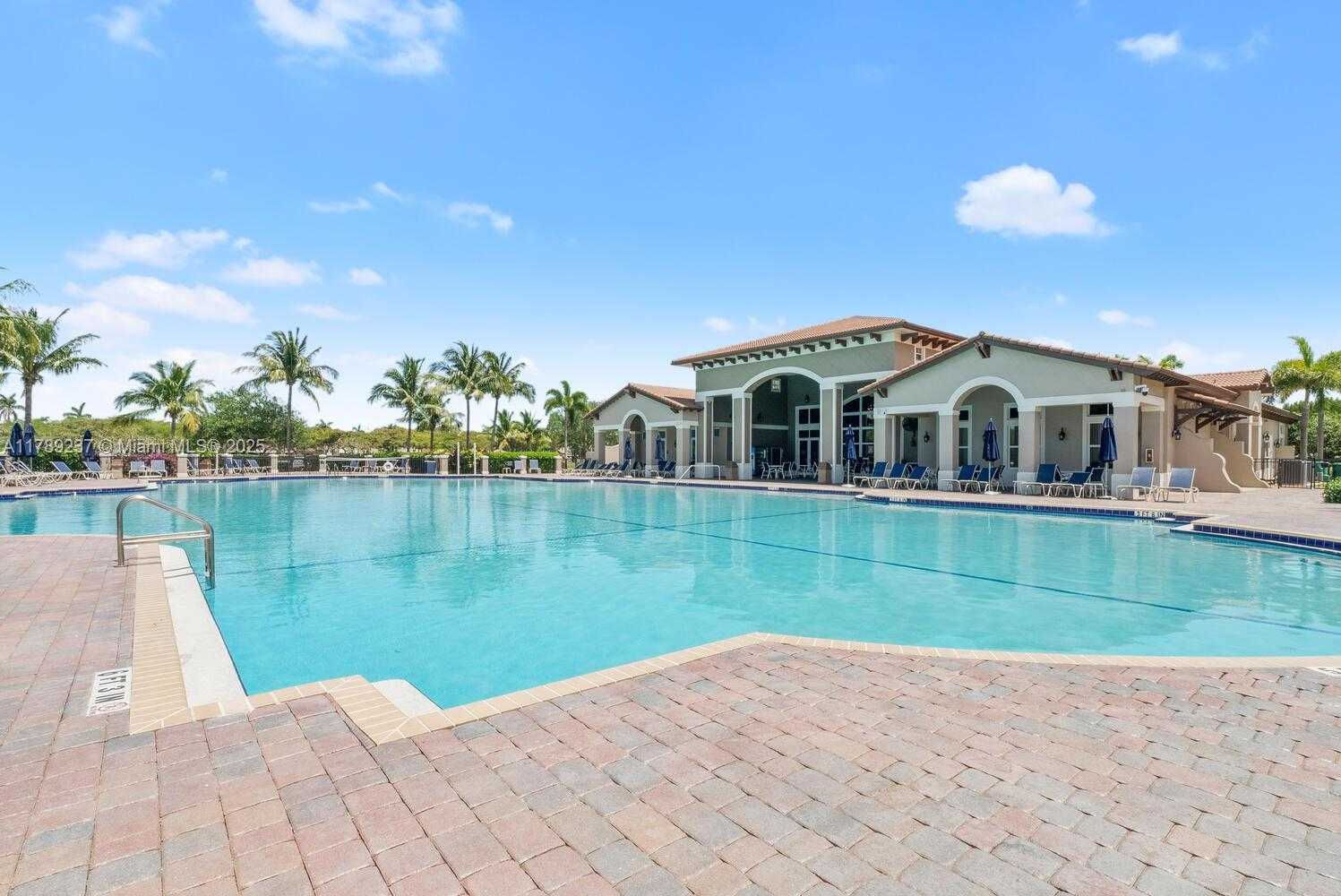 Small Image of 21937 SOUTH WEST 88TH PATH, Cutler Bay Number 15