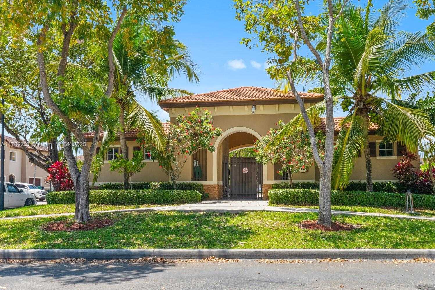 Small Image of 21937 SOUTH WEST 88TH PATH, Cutler Bay Number 19