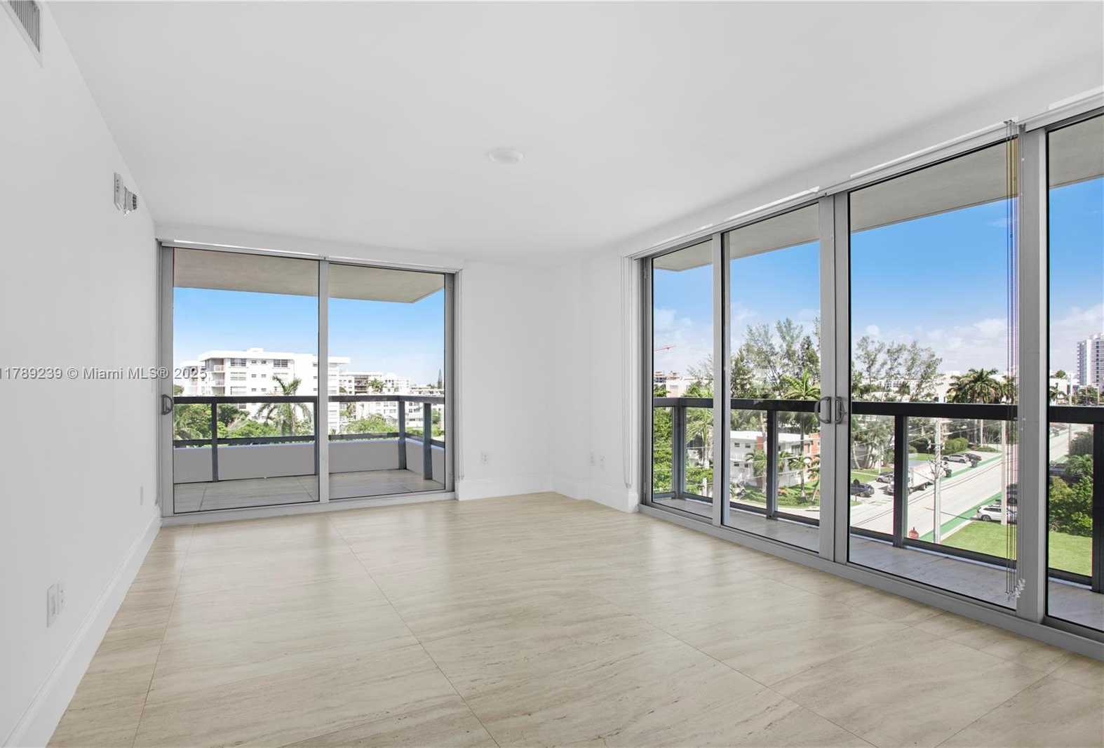 Small Image of 9261 EAST BAY HARBOR DR #606, Bay Harbor Islands Number 12