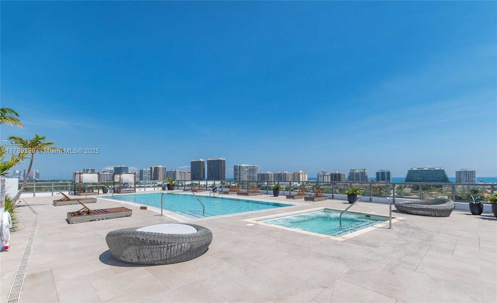 Small Image of 9261 EAST BAY HARBOR DR #606, Bay Harbor Islands Number 29
